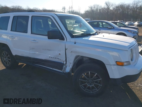 2016 Jeep Patriot Sport with VIN 1C4NJPBA1GD747238, listed as a IAAI auction lot 41417746 with 172,001 mi miles and . Bid and sale history available at carsss.com. Image 6.