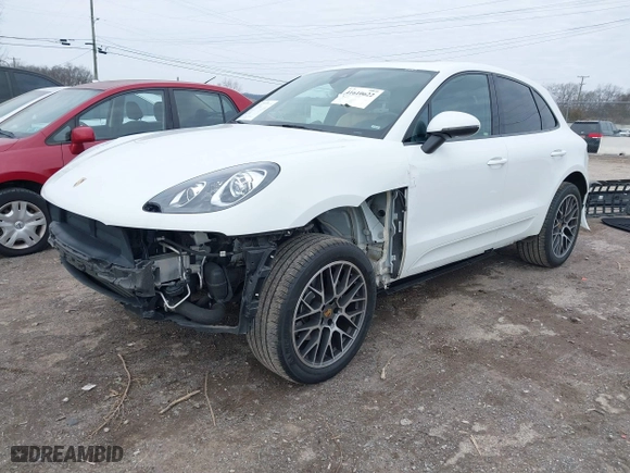 2018 Porsche Macan with VIN WP1AA2A54JLB20602, listed as a IAAI auction lot 41610622 with 65,358 mi miles. Bid and sale history available at carsss.com. Image 18.
