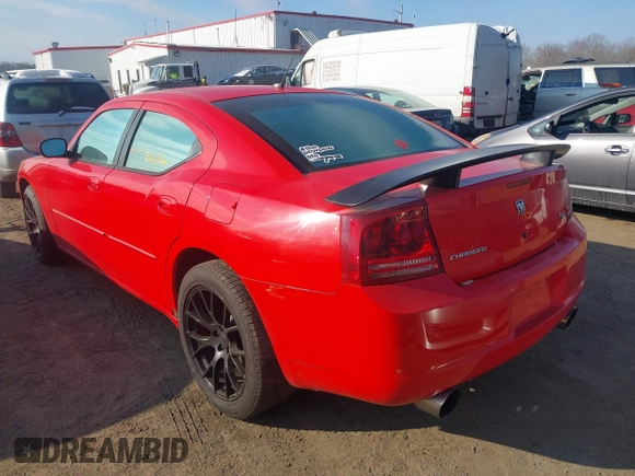 2008 Dodge Charger R/T with VIN 2B3KA53H38H131288, listed as a IAAI auction lot 41409238 with 131,516 mi miles and . Bid and sale history available at carsss.com. Image 3.