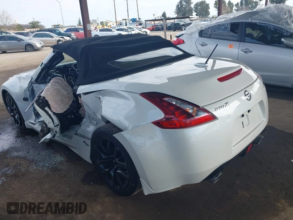 2019 Nissan 370Z Touring with VIN JN1AZ4FH2KM620085, listed as a IAAI auction lot 41533662 with 57,580 mi miles and . Bid and sale history available at DreamBid. Image 3.