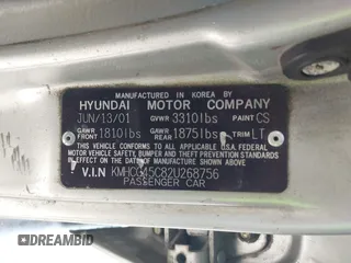 2002 Hyundai Accent GL with VIN KMHCG45C82U268756, listed as a IAAI auction lot 41569829 with 89,752 mi miles. Bid and sale history available at carsss.com. Image 9.