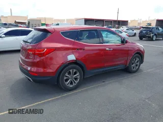 2016 Hyundai Santa Fe z VIN 5XYZT3LB3GG348215, wystawiony jako IAAI lot #41917143 z przebiegiem 121 873 mil mil oraz . Historia ofert i sprzedaży dostępna na DreamBid. Obrazek 4.