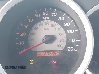 2007 Toyota Tacoma PreRunner z VIN 5TEJU62N17Z386619, wystawiony jako IAAI lot #41476639 z przebiegiem 232 440 mil mil oraz . Historia ofert i sprzedaży dostępna na DreamBid. Obrazek 15.