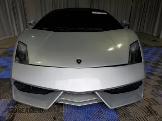 2013 Lamborghini Gallardo z VIN ZHWGU6BZ7DLA12811, wystawiony jako Copart lot #51696395 z przebiegiem 35 389 mil mil oraz Szkody całkowita. Historia ofert i sprzedaży dostępna na DreamBid. Obrazek 5.