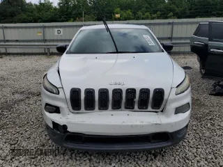2015 Jeep Cherokee Sport z VIN 1C4PJLAB8FW617178, wystawiony jako Copart lot #56366245 z przebiegiem 93 514 mil mil oraz Szkoda całkowita • Salvage title. Historia ofert i sprzedaży dostępna na DreamBid. Obrazek 5.