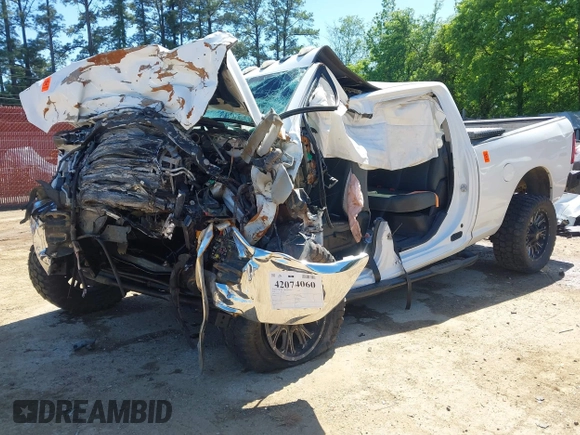 2018 Ram 2500 Tradesman with VIN 3C6UR5CL9JG209350, listed as a IAAI auction lot 42074060 with Not provided miles and . Bid and sale history available at DreamBid. Image 2.