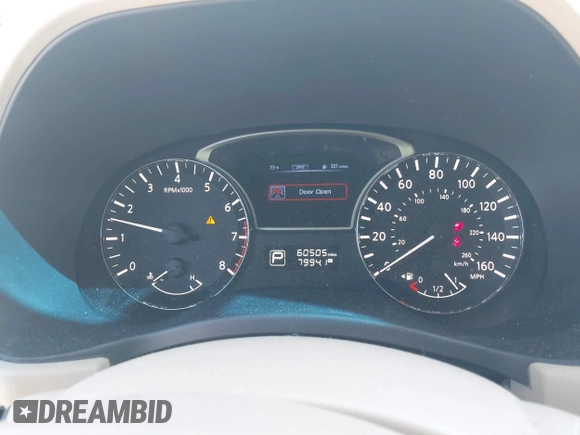 2015 Nissan Pathfinder SL with VIN 5N1AR2MM2FC618166, listed as a IAAI auction lot 41827244 with 60,505 mi miles and . Bid and sale history available at DreamBid. Image 7.