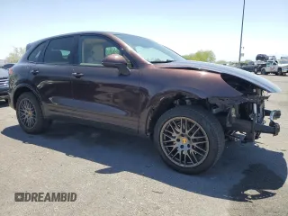 2017 Porsche Cayenne z VIN WP1AA2A27HKA82787, wystawiony jako Copart lot #57908165 z przebiegiem 47 031 mil mil oraz Szkoda całkowita • Salvage title. Historia ofert i sprzedaży dostępna na DreamBid. Obrazek 4.