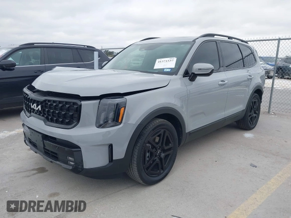 2024 Kia Telluride SX Prestige X-Pro with VIN 5XYP5DGC4RG427373, listed as a IAAI auction lot 41371537 with 11,808 mi miles and . Bid and sale history available at DreamBid. Image 18.