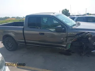 2016 Ford F-150 XLT with VIN 1FTEX1E80GKD98282, listed as a IAAI auction lot 40317900 with 159,605 mi miles. Bid and sale history available at carsss.com. Image 13.