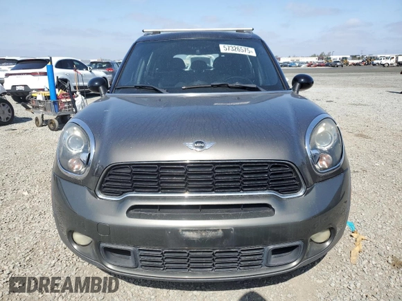 2013 MINI Countryman S with VIN WMWZC3C58DWP21027, listed as a Copart auction lot 57326575 with 108,151 mi miles and Clean title. Bid and sale history available at DreamBid. Image 5.