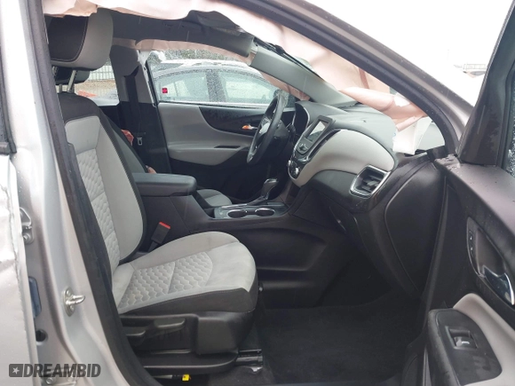 2019 Chevrolet Equinox LS with VIN 2GNAXHEVXK6130629, listed as a IAAI auction lot 41767015 with 86,507 mi miles. Bid and sale history available at carsss.com. Image 5.