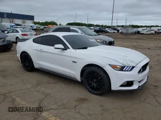 2015 Ford Mustang GT z VIN 1FA6P8CF3F5328924, wystawiony jako Copart lot #58783385 z przebiegiem 88 146 mil mil oraz Szkoda całkowita • Salvage title. Historia ofert i sprzedaży dostępna na DreamBid. Obrazek 4.