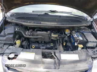 2005 Chrysler Town & Country Touring with VIN 2C8GP54L95R181669, listed as a IAAI auction lot 42065243 with 183,285 mi miles. Bid and sale history available at carsss.com. Image 10.