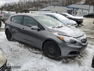 2016 Kia Forte 5-Door LX with VIN KNAFK5A86G5622540, listed as a Copart auction lot 45663255 with 104,753 mi miles and Salvage Title. Bid and sale history available at carsss.com. Image 4.