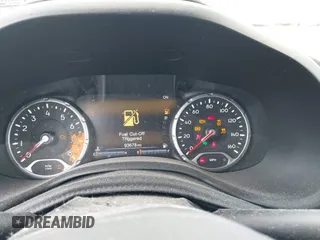 2017 Jeep Renegade Latitude with VIN ZACCJBBB1HPF58787, listed as a IAAI auction lot 41741197 with 93,678 mi miles. Bid and sale history available at carsss.com. Image 7.