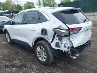 2021 Ford Escape SE Hybrid z VIN 1FMCU0BZ3MUB23654, wystawiony jako IAAI lot #42192918 z przebiegiem 43 579 mil mil oraz . Historia ofert i sprzedaży dostępna na DreamBid. Obrazek 3.