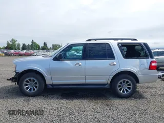 2017 Ford Expedition XLT z VIN 1FMJU1JT1HEA52786, wystawiony jako IAAI lot #42118234 z przebiegiem 81 323 mil mil oraz . Historia ofert i sprzedaży dostępna na DreamBid. Obrazek 15.
