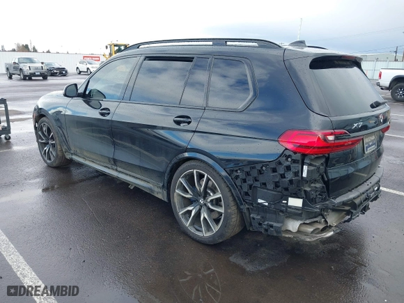 2019 BMW X7 xDrive50i with VIN 5UXCX4C58KLS35818, listed as a IAAI auction lot 41750098 with 69,661 mi miles. Bid and sale history available at carsss.com. Image 3.