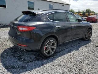 2017 Maserati Levante S z VIN ZN661YUS7HX228466, wystawiony jako Copart lot #56974265 z przebiegiem 45 770 mil mil oraz Szkody całkowita. Historia ofert i sprzedaży dostępna na DreamBid. Obrazek 3.