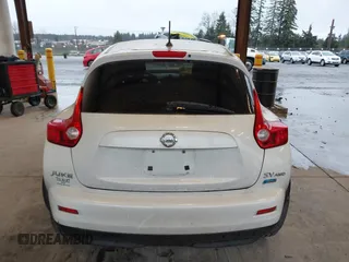 2013 Nissan Juke S with VIN JN8AF5MV1DT221881, listed as a IAAI auction lot 41192176 with 71,042 mi miles. Bid and sale history available at carsss.com. Image 17.