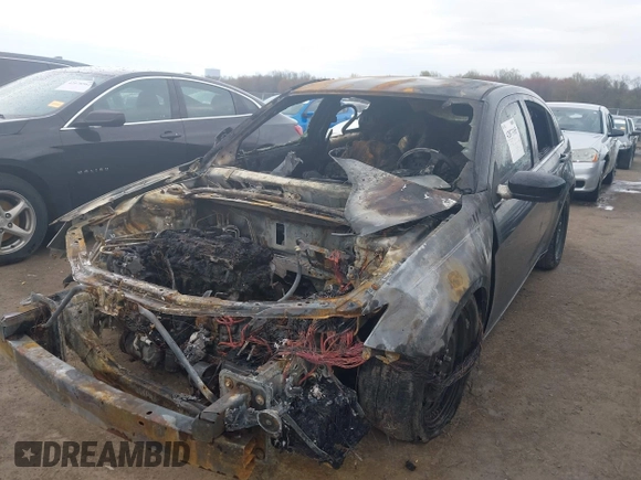 2012 Chrysler 200 LX with VIN 1C3CCBAB6CN319334, listed as a IAAI auction lot 42073185 with Not Provided miles and . Bid and sale history available at DreamBid. Image 6.