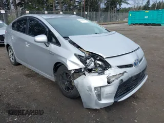 2015 Toyota Prius Four with VIN JTDKN3DU4F1905479, listed as a IAAI auction lot 41646946 with 162,969 mi miles. Bid and sale history available at carsss.com. Image 1.