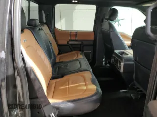 2017 Ford F-150 XL with VIN 1FTEW1EG4HFB50122, listed as a Copart auction lot 50935025 with 121,676 mi miles and Salvage Title. Bid and sale history available at carsss.com. Image 10.