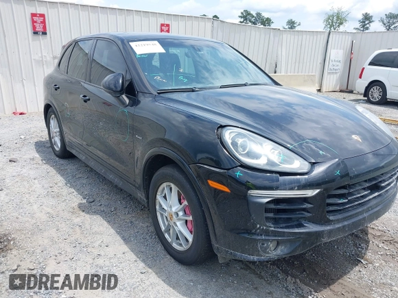 2015 Porsche Cayenne Diesel with VIN WP1AF2A21FLA43203, listed as a IAAI auction lot 42219548 with 210,000 mi miles and . Bid and sale history available at DreamBid. Image 1.