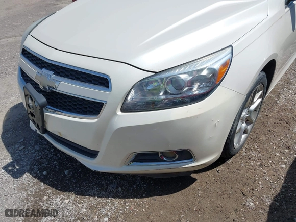 2013 Chevrolet Malibu ECO with VIN 1G11F5RR3DF107590, listed as a IAAI auction lot 40051912 with 150,179 mi miles. Bid and sale history available at carsss.com. Image 13.
