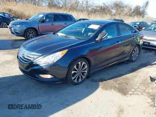 2014 Hyundai Sonata Limited with VIN 5NPEC4AB0EH896816, listed as a IAAI auction lot 41594893 with 138,112 mi miles and . Bid and sale history available at DreamBid. Image 2.