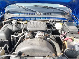 2007 Dodge Dakota ST with VIN 1D7HE22K67S253682, listed as a IAAI auction lot 42193632 with 147,697 mi miles and . Bid and sale history available at carsss.com. Image 10.