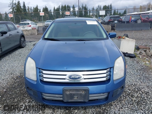 2009 Ford Fusion SE with VIN 3FAHP07129R174071, listed as a IAAI auction lot 41849832 with 208,463 mi miles. Bid and sale history available at carsss.com. Image 12.
