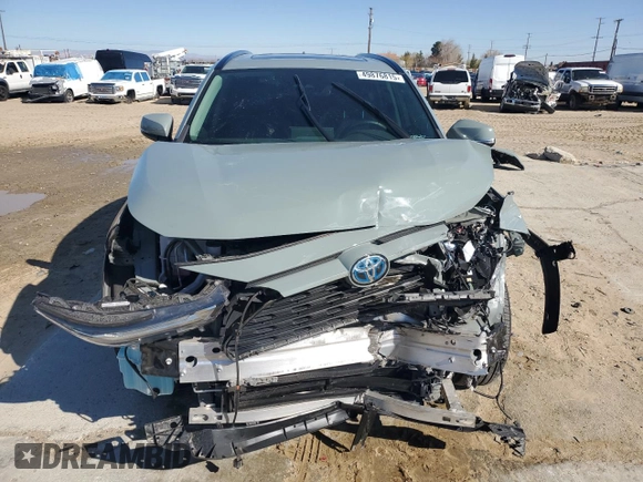 2022 Toyota RAV4 Hybrid XLE Premium with VIN 4T3B6RFV8NU102695, listed as a Copart auction lot 49876815 with 35,614 mi miles and Salvage title. Bid and sale history available at DreamBid. Image 5.
