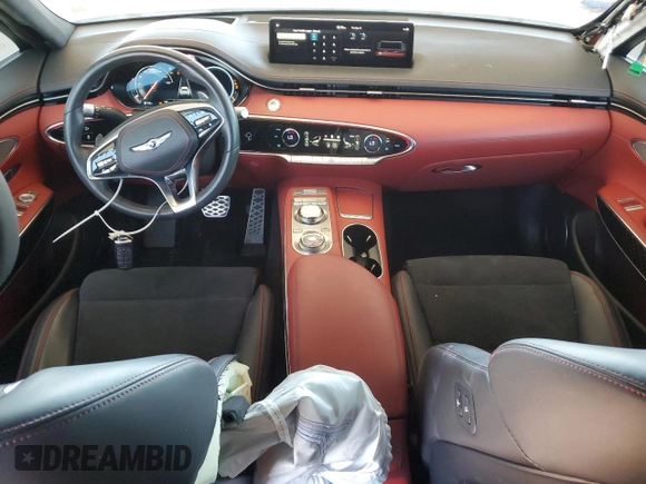 2022 Genesis GV70 Sport z VIN KMUMCDTC7NU038800, wystawiony jako Copart lot #71394474 z przebiegiem 40 933 mil mil oraz Szkoda całkowita • Salvage title. Historia ofert i sprzedaży dostępna na DreamBid. Obrazek 8.