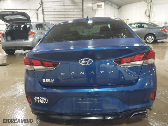 2018 Hyundai Sonata Limited with VIN 5NPE34AFXJH628241, listed as a IAAI auction lot 41311173 with 85,783 mi miles. Bid and sale history available at carsss.com. Image 17.