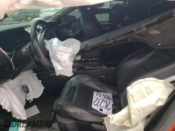 2019 Ford Mustang GT z VIN 1FA6P8CF2K5177276, wystawiony jako Copart lot #56753085 z przebiegiem Nie podano mil oraz Szkoda całkowita • Salvage title. Historia ofert i sprzedaży dostępna na DreamBid. Obrazek 7.