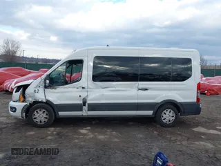 2021 Ford Transit Passenger XL with VIN 1FBAX2C82MKA32735, listed as a IAAI auction lot 41312892 with 62,053 mi miles and . Bid and sale history available at DreamBid. Image 15.