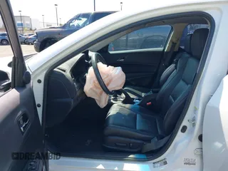 2015 Acura ILX z VIN 19VDE1F34FE009447, wystawiony jako IAAI lot #41953691 z przebiegiem 98 492 mil mil oraz . Historia ofert i sprzedaży dostępna na DreamBid. Obrazek 5.