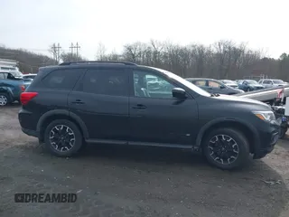 2019 Nissan Pathfinder S с VIN 5N1DR2MM3KC650955, выставлен на аукционе IAAI как лот 41463501 с пробегом 65 227 миль миль и . История ставок и продаж доступна на DreamBid. Изображение 13.