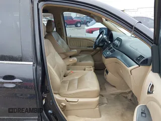 2006 Honda Odyssey EX-L with VIN 5FNRL38716B011262, listed as a IAAI auction lot 41707671 with 183,861 mi miles. Bid and sale history available at carsss.com. Image 5.