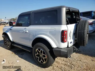 2022 Ford Bronco with VIN 1FMDE5AHXNLB15534, listed as a Copart auction lot 87265354 with 45,726 mi miles and Salvage Title. Bid and sale history available at carsss.com. Image 2.