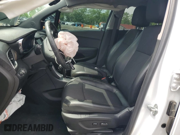 2020 Chevrolet Trax LT with VIN 3GNCJLSB7LL230367, listed as a Copart auction lot 57222255 with 26,180 mi miles and Salvage title. Bid and sale history available at DreamBid. Image 7.