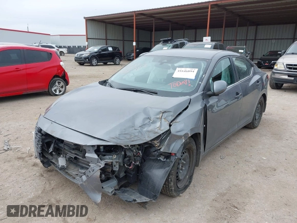 2024 Nissan Sentra S z VIN 3N1AB8BV2RY326104, wystawiony jako IAAI lot #41646894 z przebiegiem 19 584 mil mil oraz . Historia ofert i sprzedaży dostępna na DreamBid. Obrazek 6.