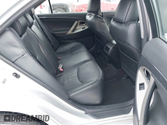 2008 Toyota Camry LE with VIN 4T1BK46K58U561071, listed as a IAAI auction lot 41541980 with 194,379 mi miles. Bid and sale history available at carsss.com. Image 8.
