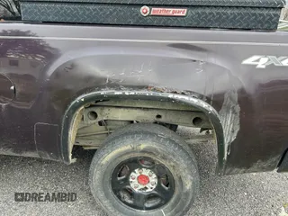 2009 GMC Sierra 1500 SLE with VIN 2GTEK290891119883, listed as a IAAI auction lot 41918190 with 189,713 mi miles. Bid and sale history available at carsss.com. Image 6.