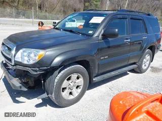 2006 Toyota 4Runner SR5 with VIN JTEBU14R868068919, listed as a IAAI auction lot 41889577 with 274,667 mi miles. Bid and sale history available at carsss.com. Image 17.