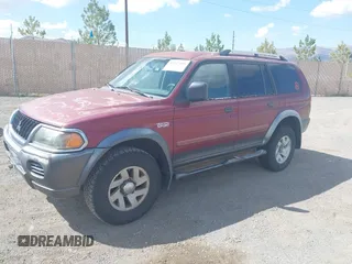 2004 Mitsubishi Montero XLS z VIN JA4MT31R74J008100, wystawiony jako IAAI lot #42147305 z przebiegiem 211 966 mil mil oraz . Historia ofert i sprzedaży dostępna na DreamBid. Obrazek 2.