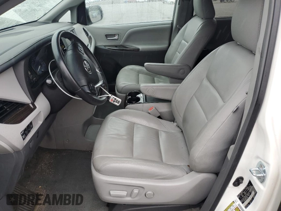 2016 Toyota Sienna XLE with VIN 5TDYK3DC8GS748036, listed as a Copart auction lot 60047235 with 147,203 mi miles and Salvage title. Bid and sale history available at DreamBid. Image 7.