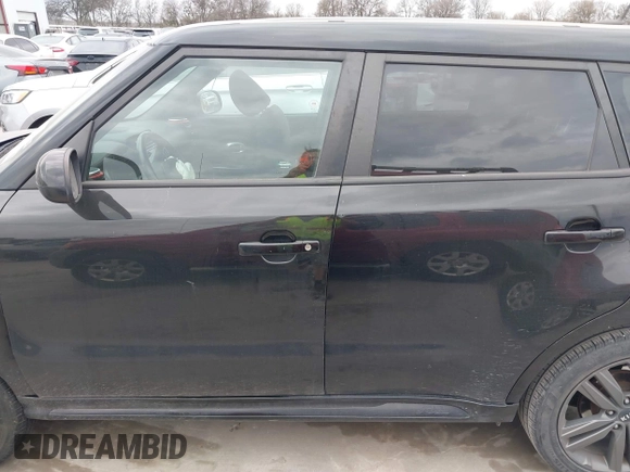 2016 Kia Soul + with VIN KNDJP3A5XG7351382, listed as a IAAI auction lot 41708534 with 55,487 mi miles and . Bid and sale history available at DreamBid. Image 15.
